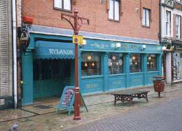 Photograph of the Rylands bar, Banbury